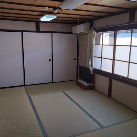 ゲストハウス　シン熊野 Tanabe Buitenkant foto